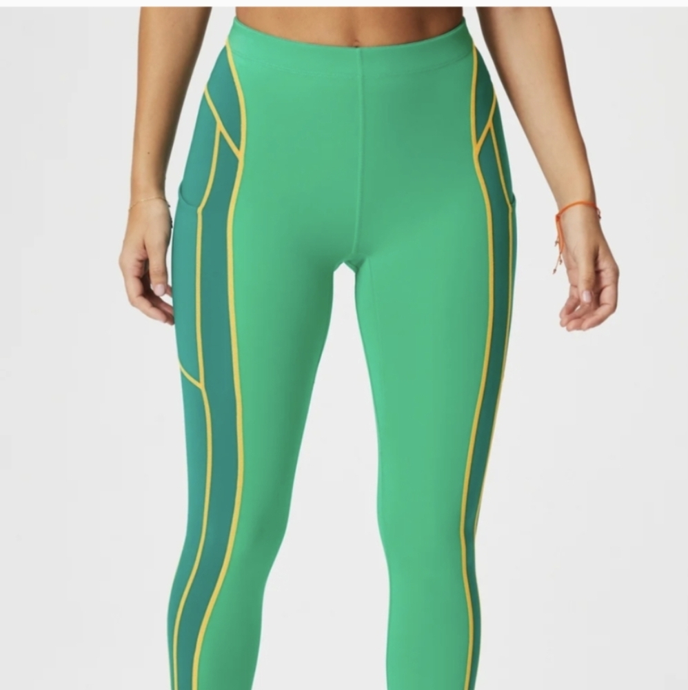 Fabletics Motion 365 Leggings Small - image 4